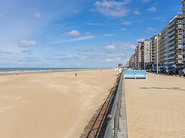 Beautiful Rooftop Apartment With sea View