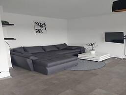 Modern Apartment With Balcony