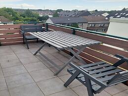 Modern Apartment With Balcony