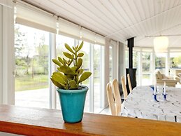 4 Star Holiday Home in Hals