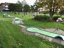 Sky Blue Comfortable Holiday Residence