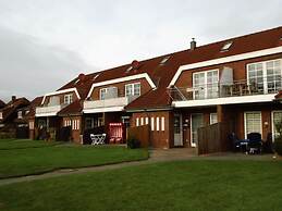 Sky Blue Comfortable Holiday Residence