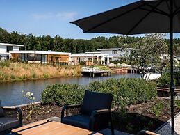 Water Villa With Garden and Jetty Near Harderwijk