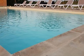 Nice Tent With Swimming Pool