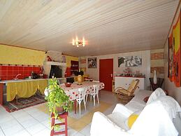Spacious House, Centrally Located for Excursions