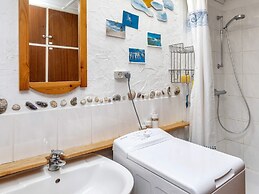 6 Person Holiday Home in Lokken-by Traum