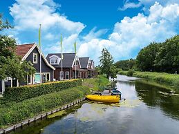 Waterside Charm Near Rotterdam