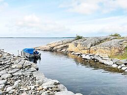 4 Star Holiday Home in Drottningskar
