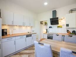 At Home Comfortable Holiday Residence