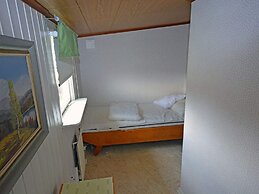 Summer Cottage Near the Beach