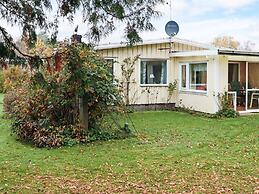 Summer Cottage Near the Beach