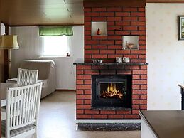 Summer Cottage Near the Beach