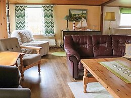 Summer Cottage Near the Beach