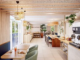 Newly Built Apartment Near the Beach