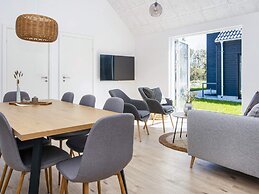 8 Person Holiday Home in Romo