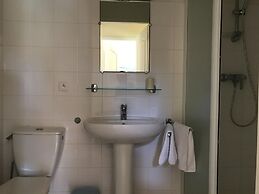 Amazing Villa With Garden