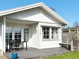 4 Person Holiday Home in Skummeslovsstrand