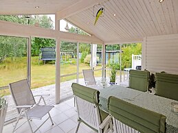 Spacious Holiday Home for Family-by Traum