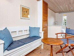 6 Person Holiday Home in Albaek