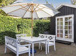 6 Person Holiday Home in Albaek