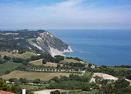Apartment in a Country House With 2 Pools