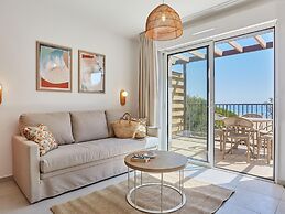 Newly Built Apartment Near the Beach