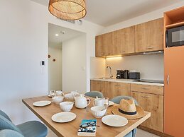 Newly Built Apartment Near the Beach