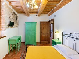 Apartment in a Farmhouse With 2 Swimming Pools