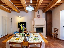 Apartment in a Farmhouse With 2 Swimming Pools