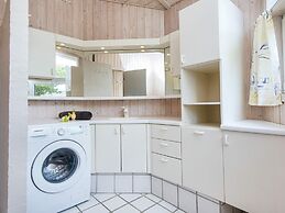 6 Person Holiday Home in Juelsminde