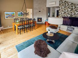 Cosy Apartment by the Sea-by Traum