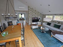 Cosy Apartment by the Sea-by Traum