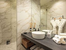 Modern Apartment Fully and High Quality