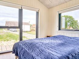 5 Star Holiday Home in Ronne