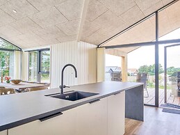 5 Star Holiday Home in Ronne