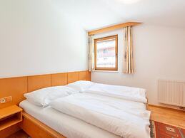 Lovely Holiday Home With Ski-storage