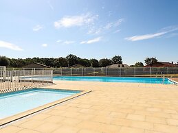 Spacious Villa With Garden and Pool