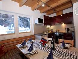 Klasse Apartment mit Balkon St. Anton am Arlberg