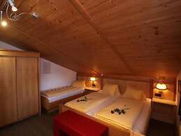 Klasse Apartment mit Balkon St. Anton am Arlberg