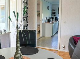 Welcoming Cottage Near the Sea-by Traum