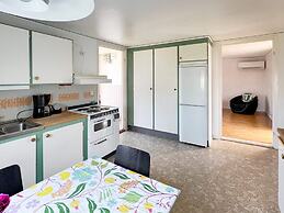 Welcoming Cottage Near the Sea-by Traum