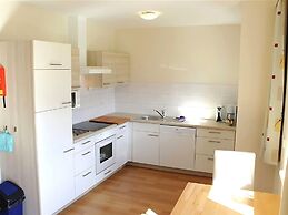 Apartment Right Next to Cable car