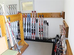 Apartment Right Next to Cable car