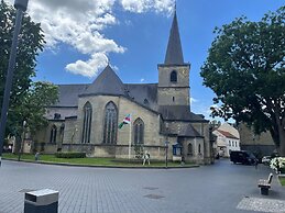 Marl Home With Spa, Sauna in the City Center