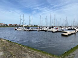 Beautiful Apartment on the Marina