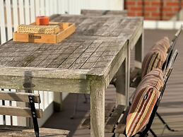 Stylish Apartment Right on the Beach
