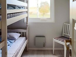 Cosy Holiday Home With Balcony