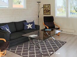 Cosy Holiday Home With Balcony