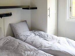 Cosy Holiday Home With Balcony