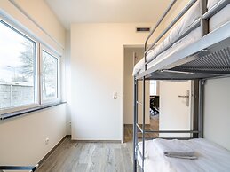 Inviting Apartment With Terrace